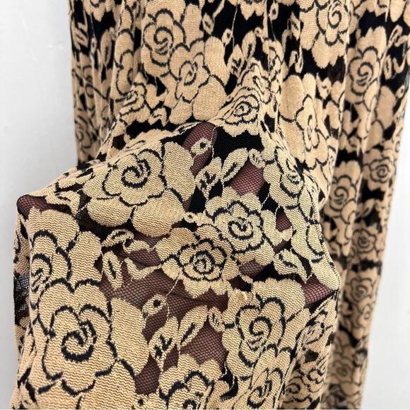Haani Black and Tan Floral Lace Fit Flare Dress Size Medium - Picture 7 of 13
